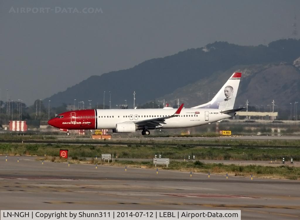 LN-NGH, 2012 Boeing 737-8JP C/N 39019, Taxiing for departure...