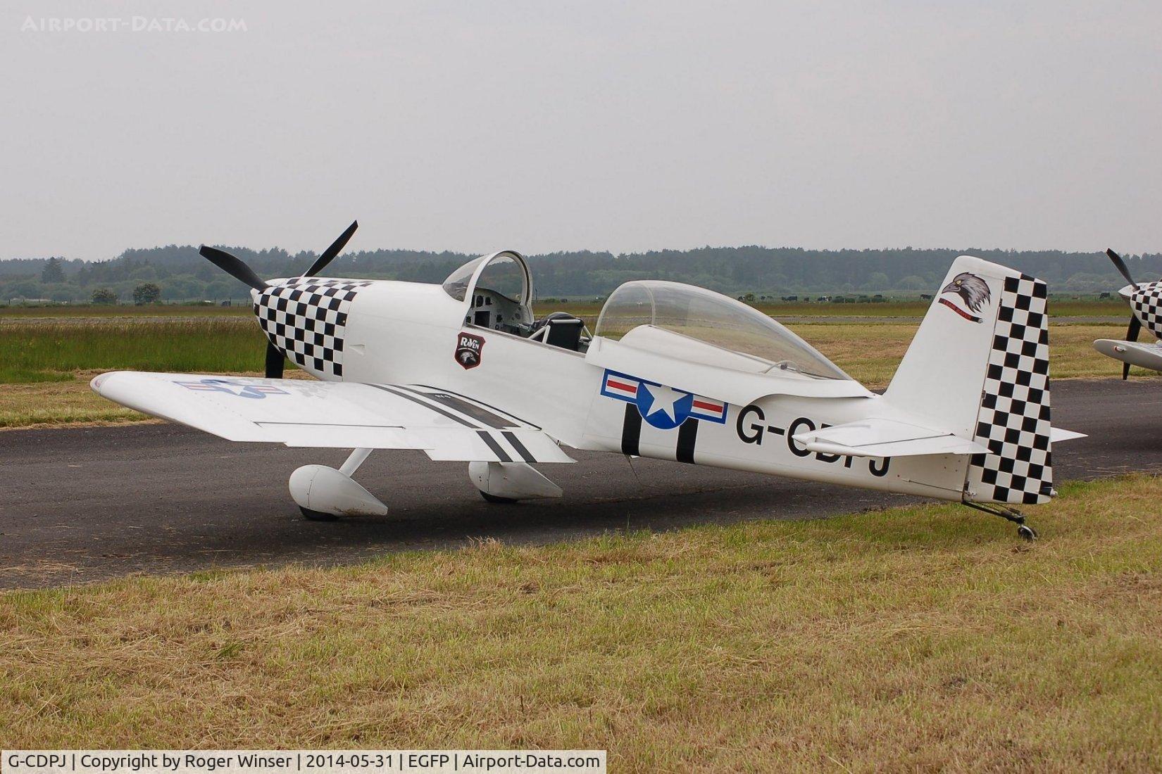G-CDPJ, 2006 Vans RV-8 C/N PFA 303-13295, Raven 5 in the recently formed Team Ravem formation aerobatic display team markings. Re-registered G-SOUT on 14th November 2014.