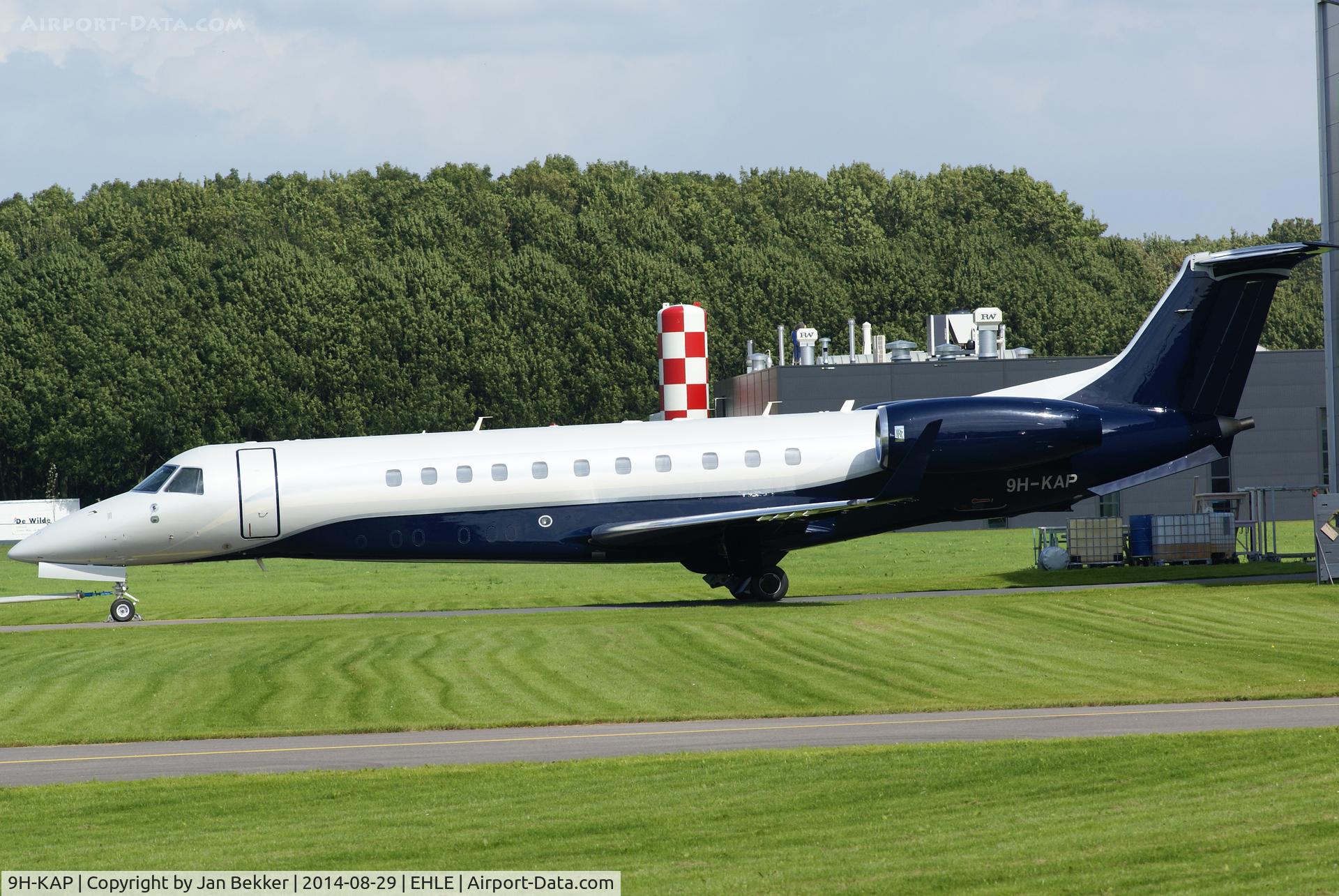 9H-KAP, 2009 Embraer EMB-135BJ Legacy 600 C/N 14501089, 9H-KAP  Now in its new livery and with new registration number in front of QAPS at lelystad Airport