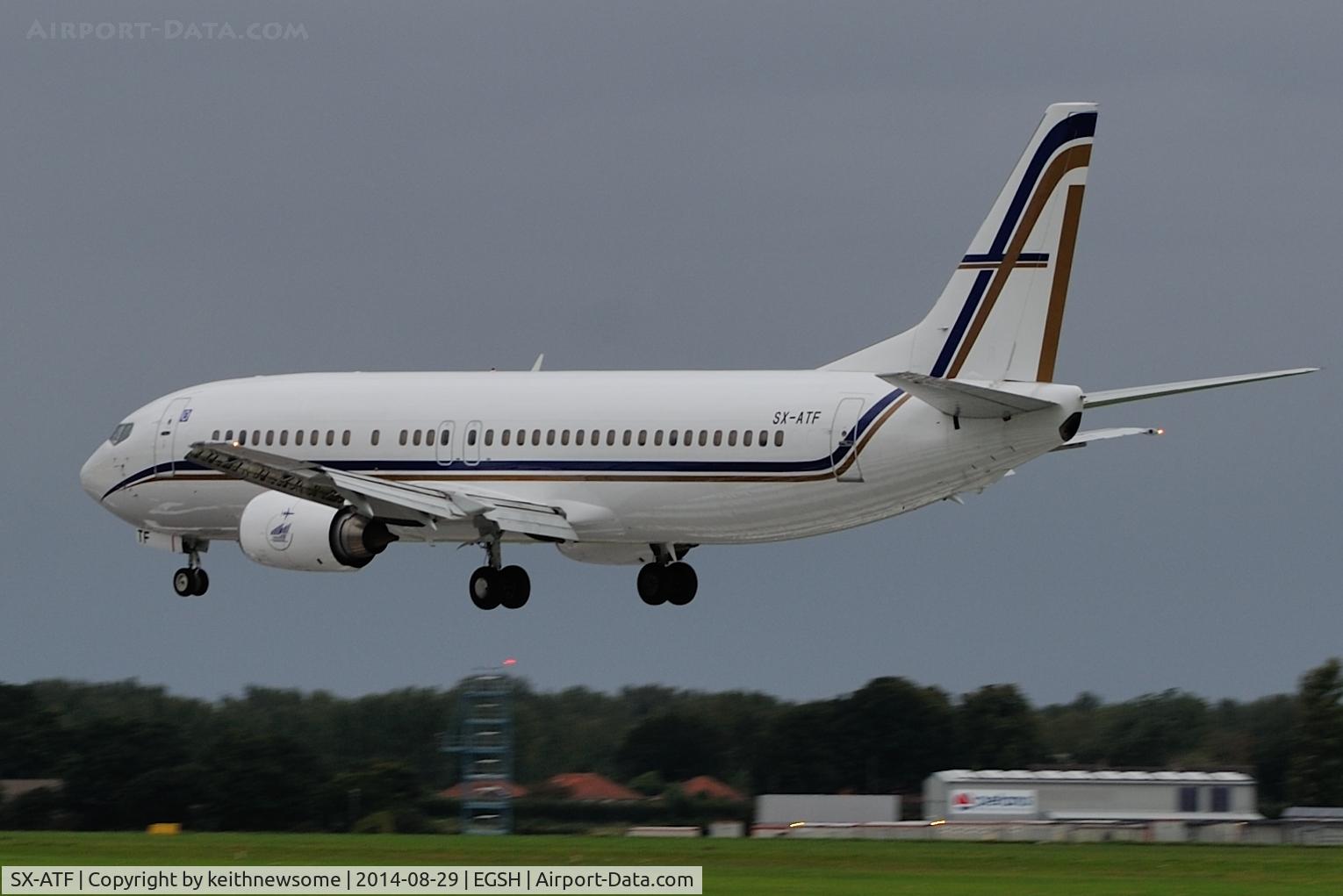 SX-ATF, 1992 Boeing 737-406 C/N 25423, Evening Landing.