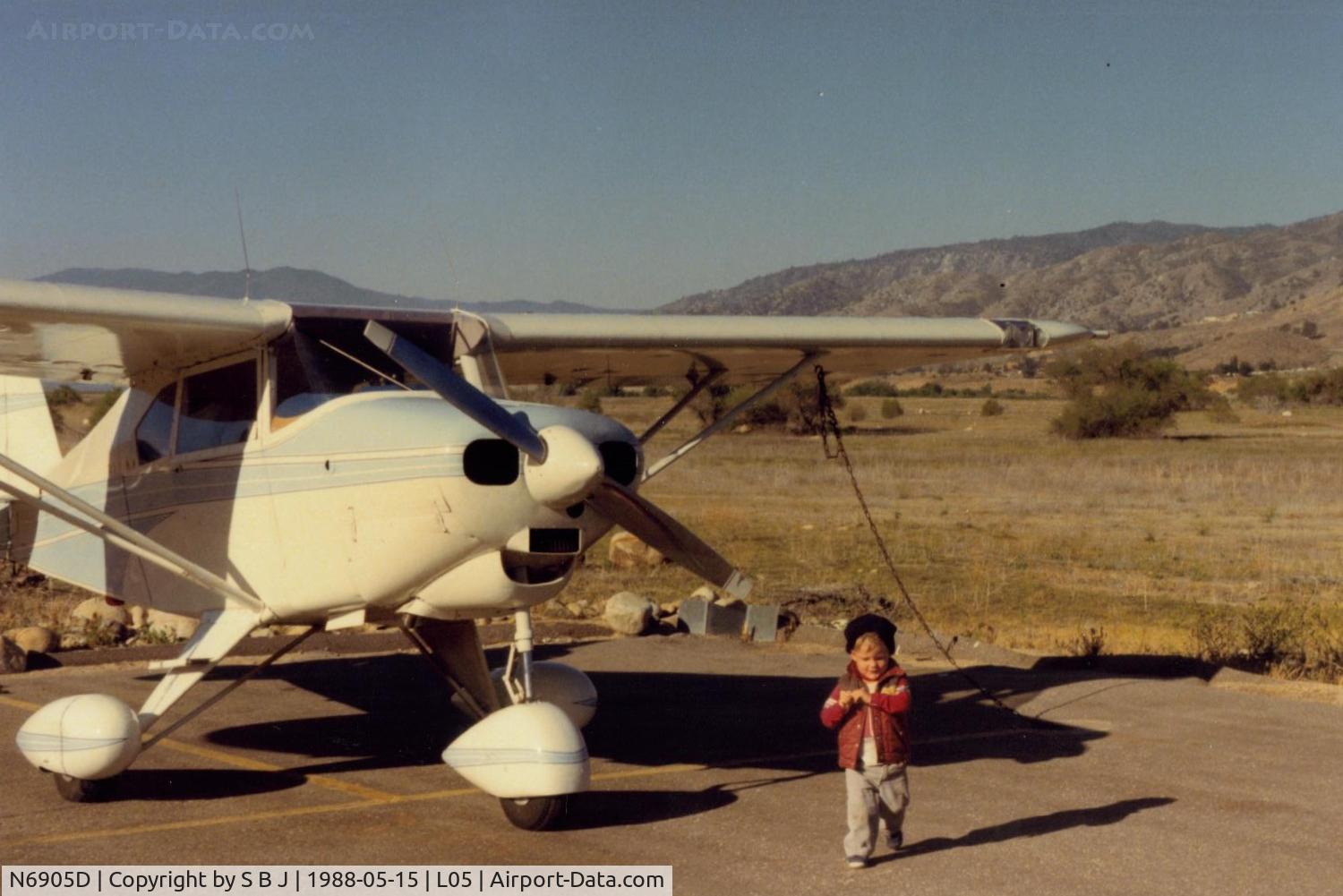 N6905D, 1957 Piper PA-22-150 Tri-Pacer C/N 22-4832, The question most pilots have asked (back in the olden days) at one time-Where In The ------Am I?