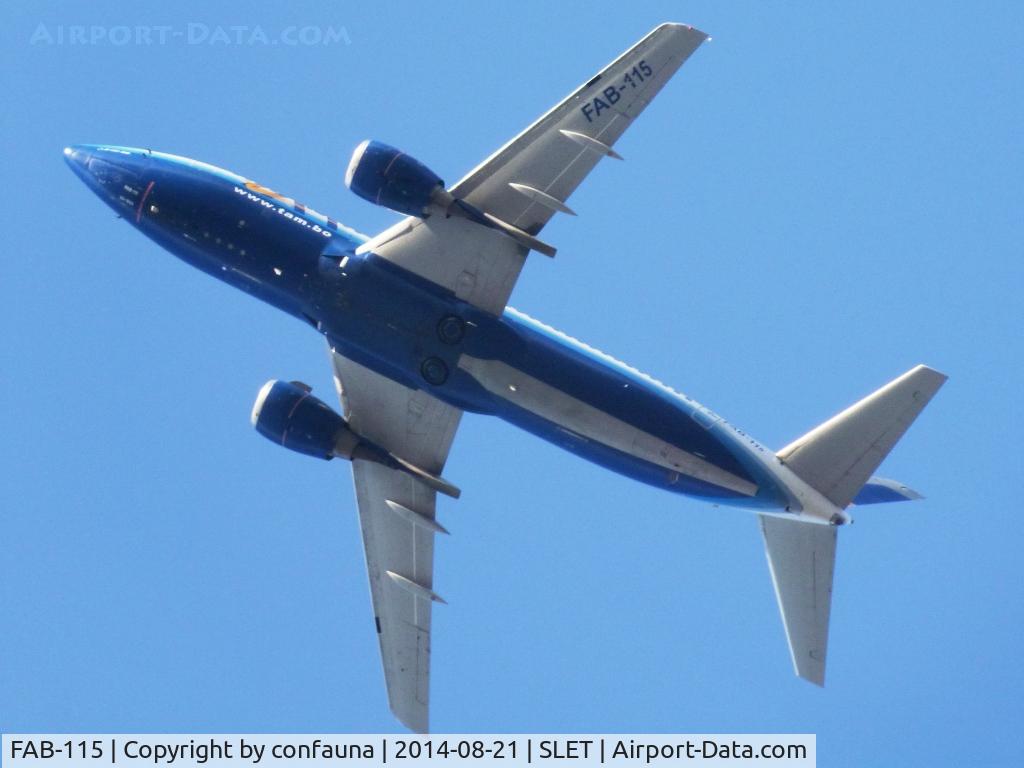 FAB-115, 1990 Boeing 737-322 C/N 24653, TAM's newest 737 leaving El Trompillo