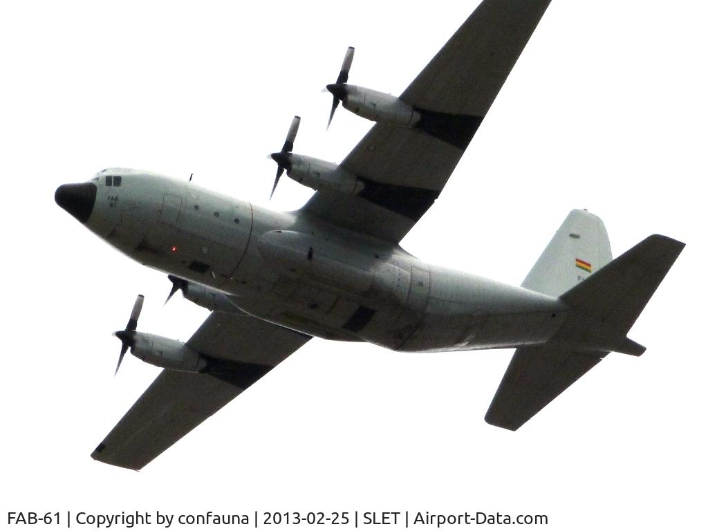 FAB-61, 1959 Lockheed C-130B Hercules C/N 282-3549, FAB-61 leaving El Trompillo