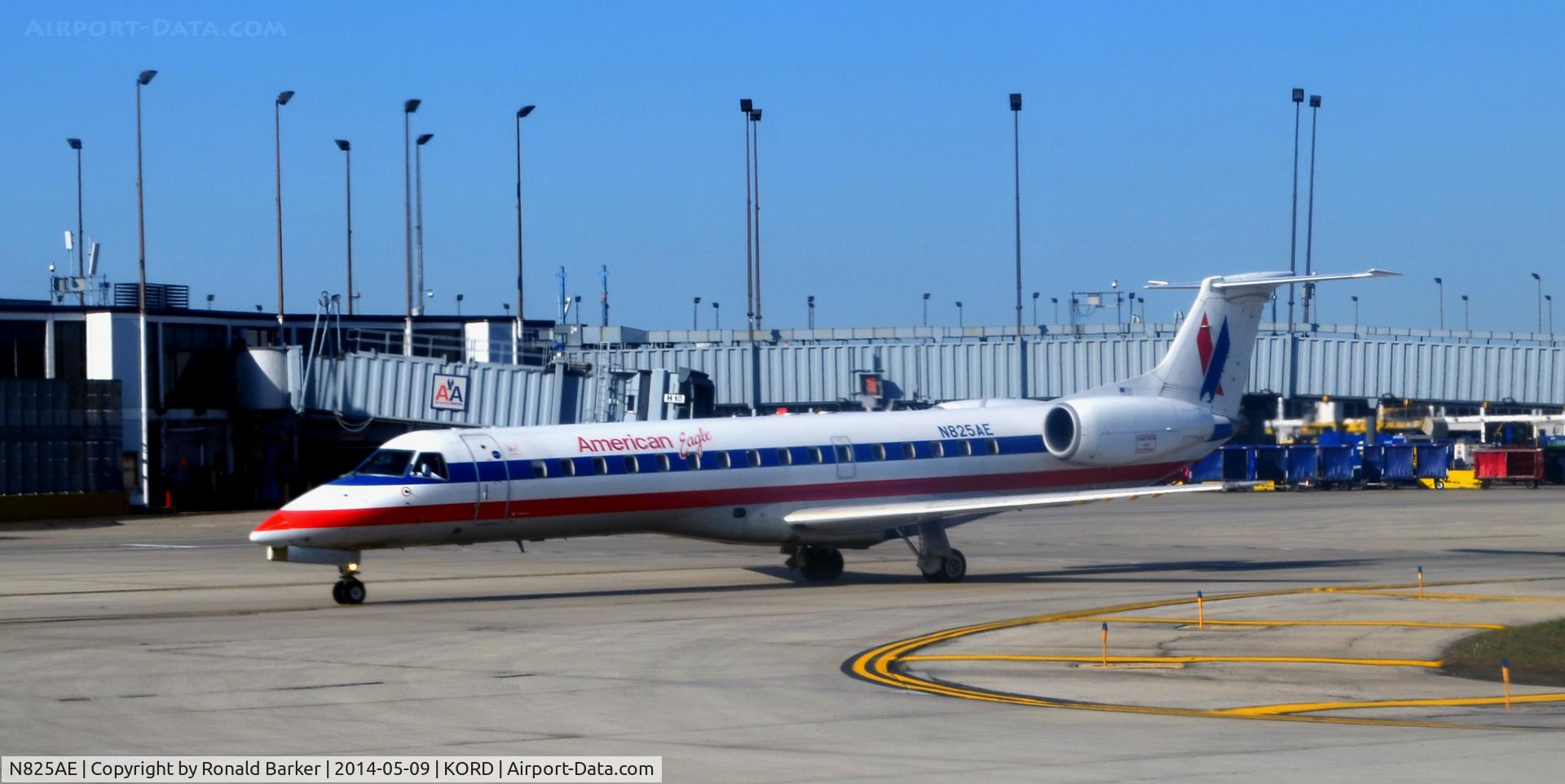 N825AE, 2002 Embraer ERJ-140LR (EMB-135KL) C/N 145589, Taxi O'Hare