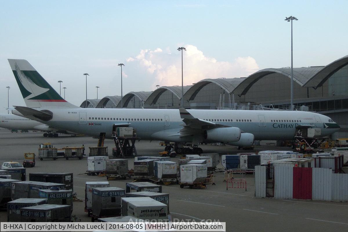 B-HXA, 1996 Airbus A340-313 C/N 136, At Hong Kong