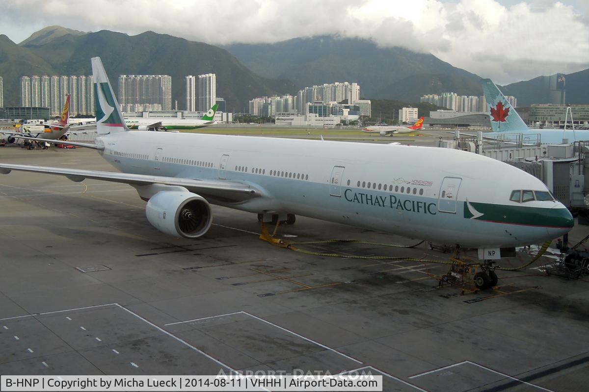 B-HNP, 2005 Boeing 777-367 C/N 34243, At Hong Kong