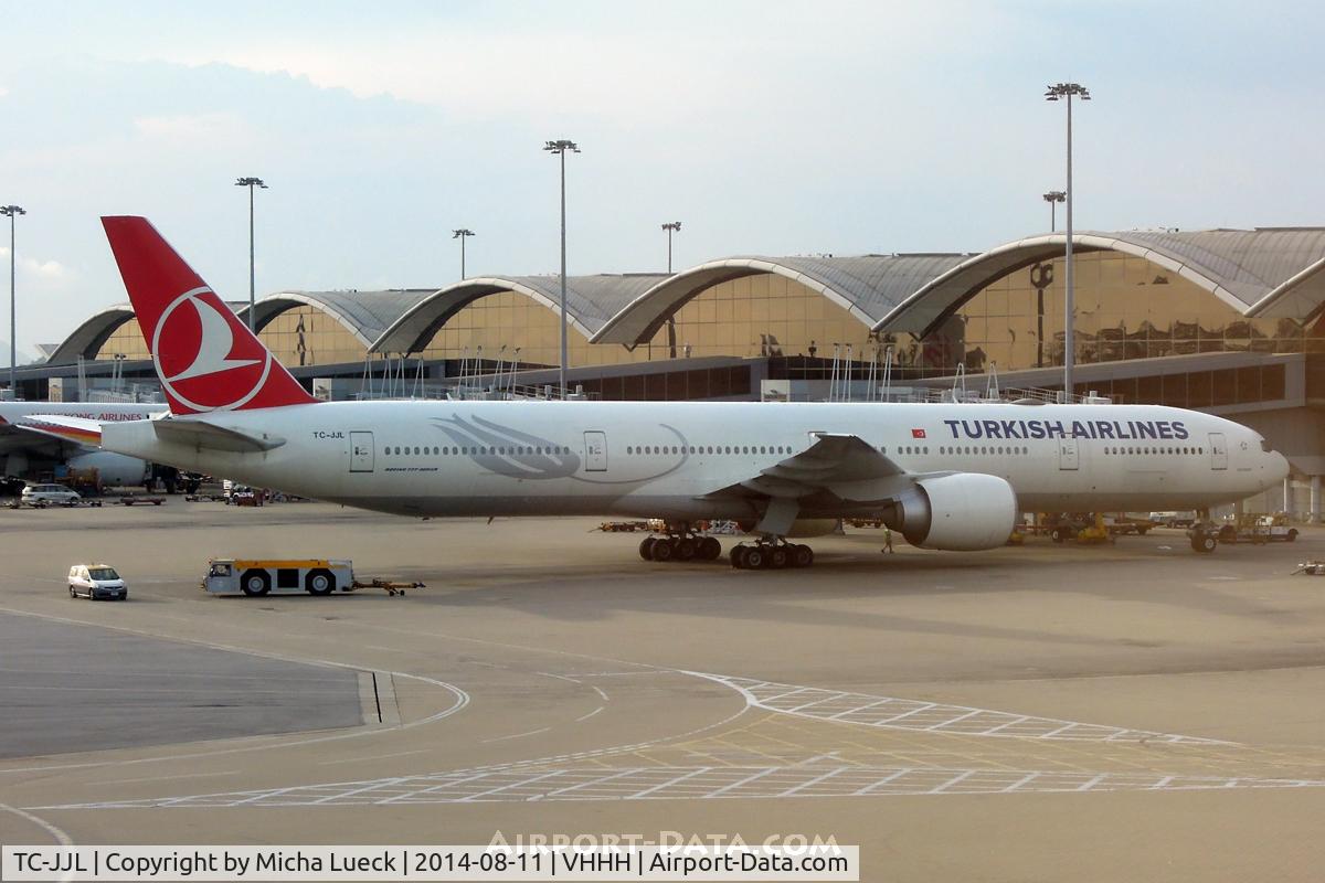 TC-JJL, 2011 Boeing 777-3F2/ER C/N 40793, At Hong Kong