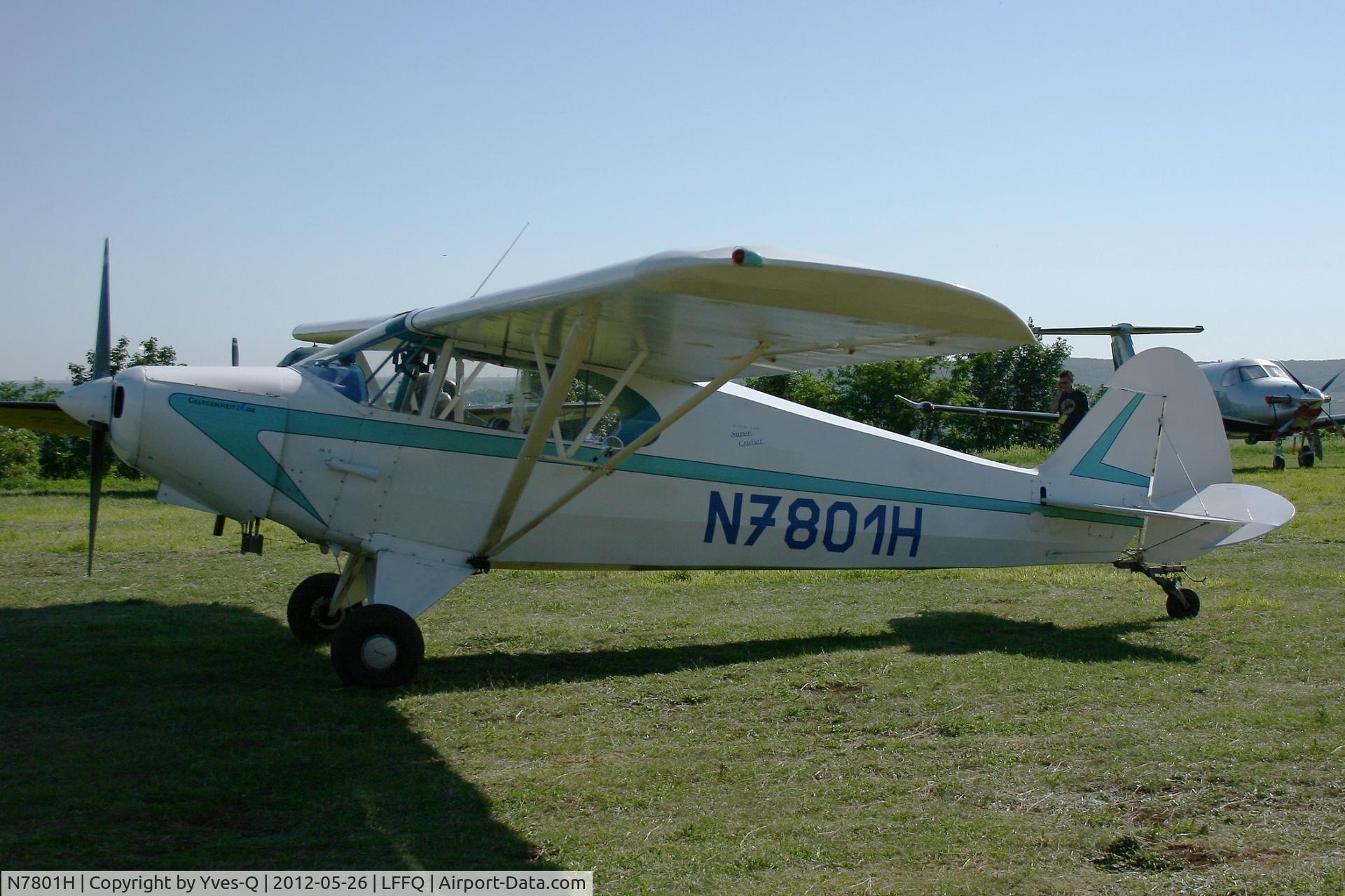 N7801H, 1946 Piper PA-12 Super Cruiser C/N 12-698, Piper PA-12 Super Cruiser, La Ferté-Alais Airfield (LFFQ) Air Show (Le Temps Des Hélices) air show 2012