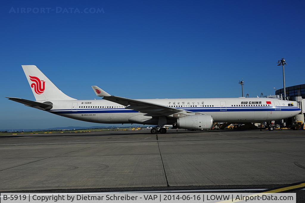 B-5919, 2013 Airbus A330-343X C/N 1413, Air China Airbus 330-300
