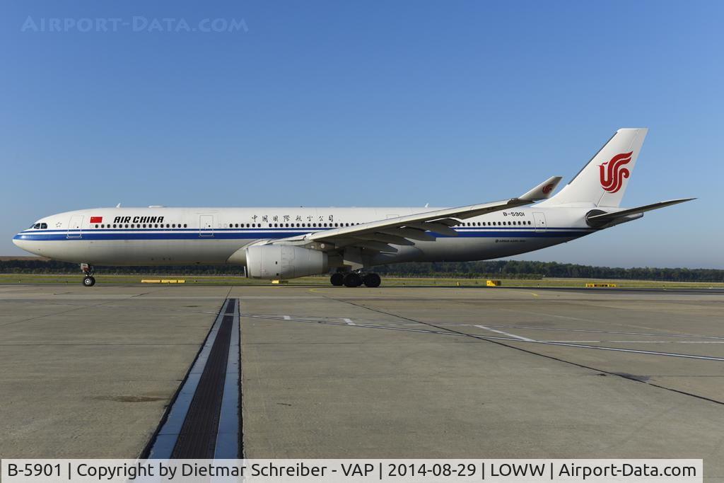 B-5901, 2012 Airbus A330-343X C/N 1353, Air China Airbus 330-300