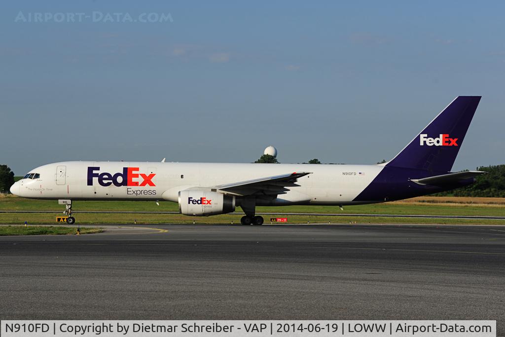 N910FD, 1991 Boeing 757-236 C/N 25054, Fedex Boeing 757-200