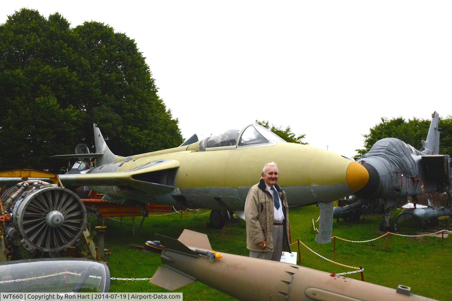 WT660, 1954 Hawker Hunter F.1 C/N 41H-665495, Squadron Leader Stan Foulkes flew F1 Hunter WT660 on 24 Aug. 31 Aug. and 4 Sept 1956. 
This a/c is currently at Highlands Aviation Museum
