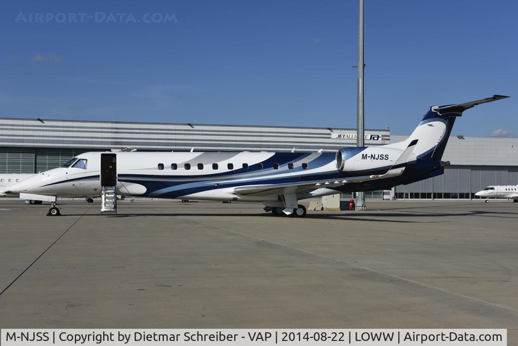 M-NJSS, 2003 Embraer EMB-135BJ Legacy C/N 14500686, Embraer 135