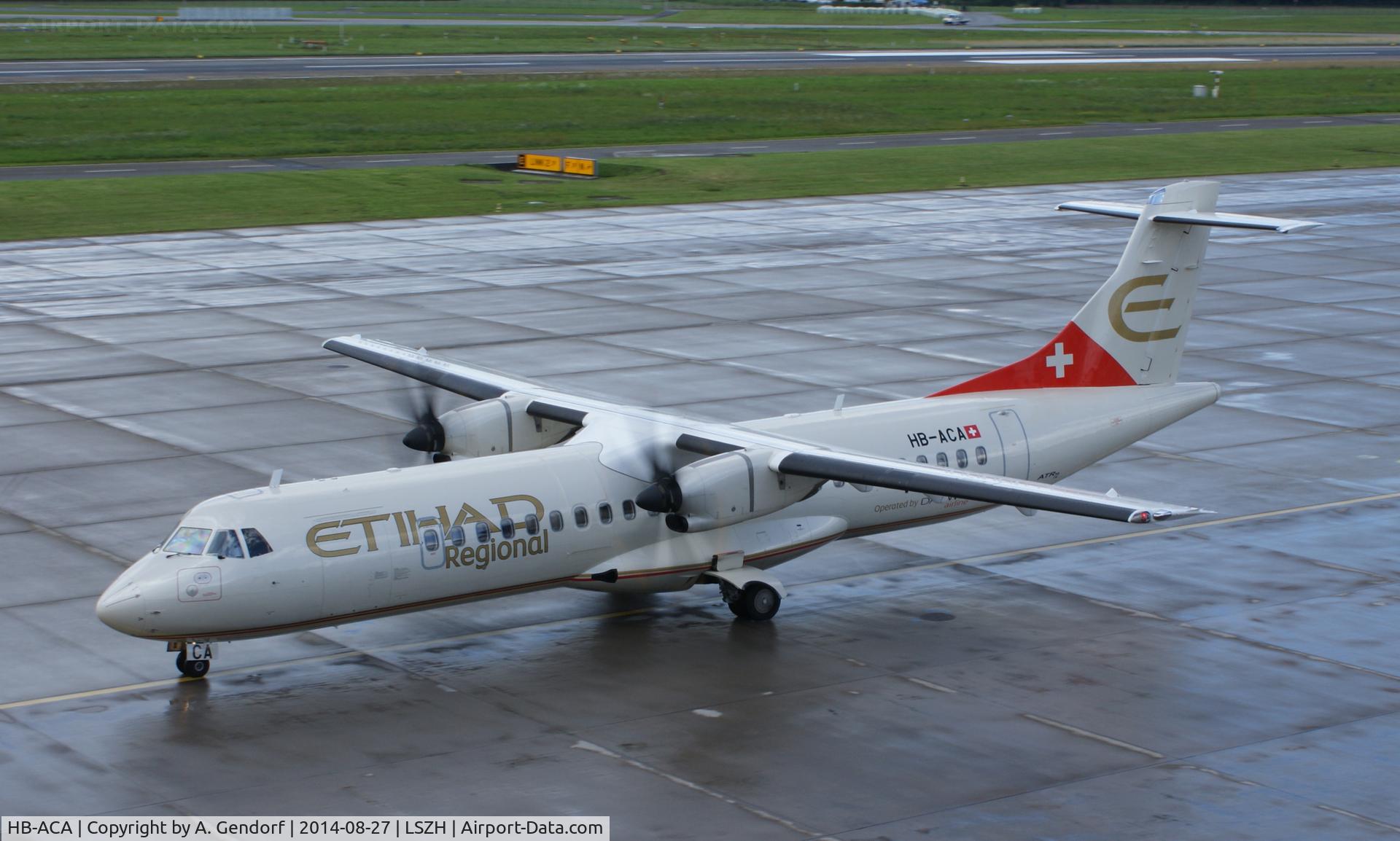 HB-ACA, 2001 ATR 72-500 C/N 660, Darwin Airline (Etihad Regional cs.), is here taxiing alongside Dock B at Zürich-Kloten(LSZH)