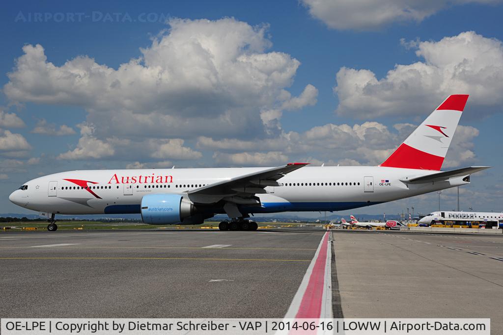 OE-LPE, 1998 Boeing 777-2Q8/ER C/N 27607, Austrian Airlines Boeing 777-200
