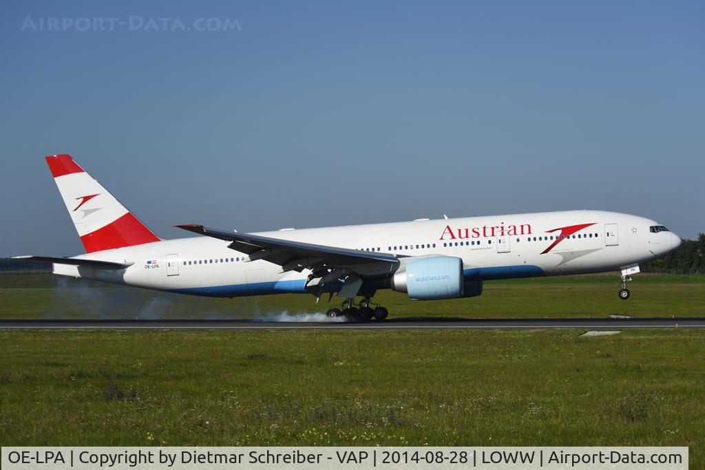 OE-LPA, 1997 Boeing 777-2Z9/ER C/N 28698, Austrian Airlines Boeing 777-200