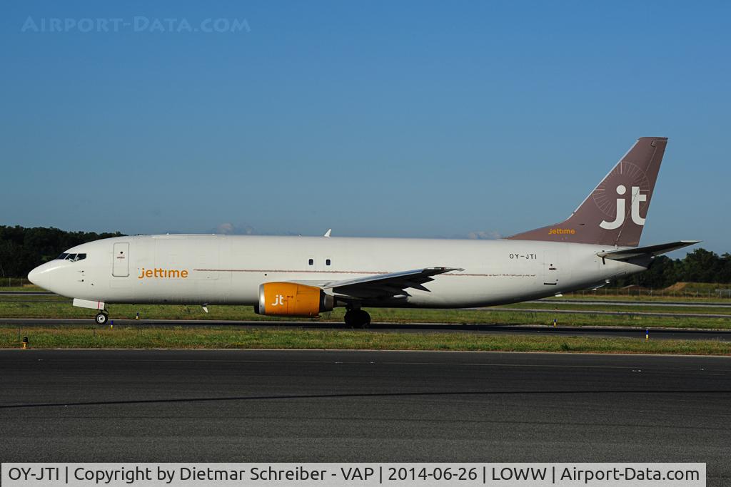 OY-JTI, 1991 Boeing 737-448 C/N 25052, Jettime Boeing 737-400
