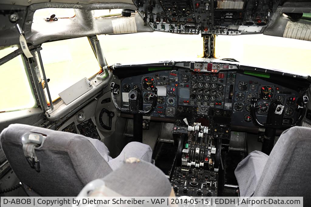 D-ABOB, 1960 Boeing 707-430 C/N 17718, Lufthansa Boeing 707-400