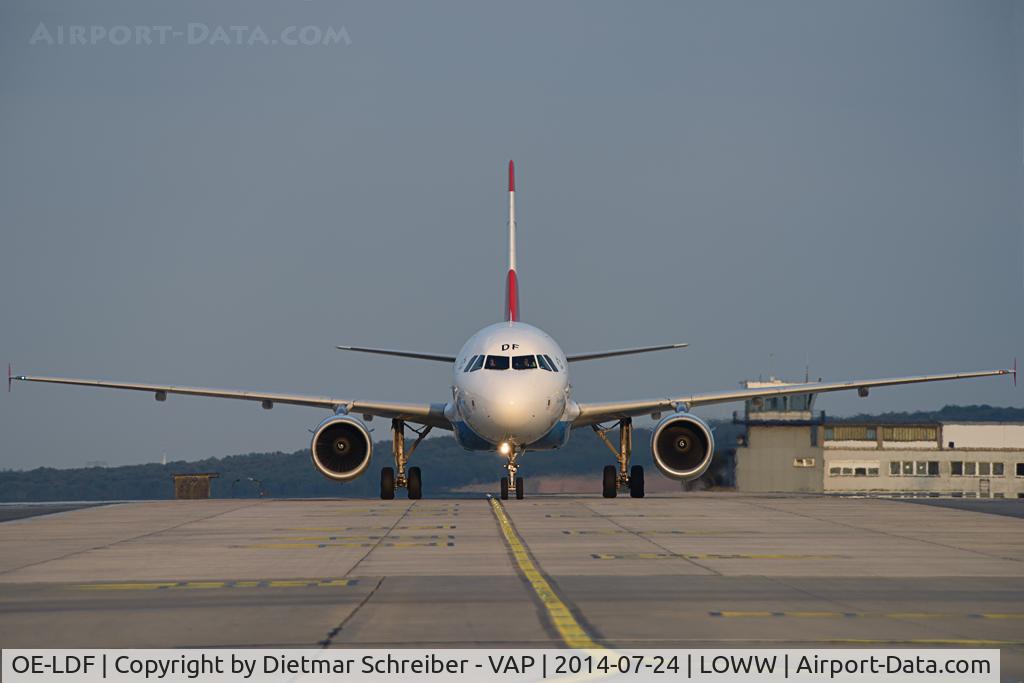 OE-LDF, 2005 Airbus A319-112 C/N 2547, Austrian Airbus 319