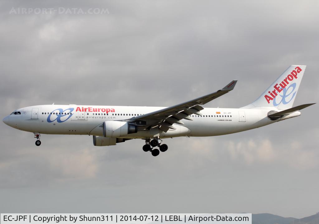 EC-JPF, 2006 Airbus A330-202 C/N 733, Landing rwy 25R