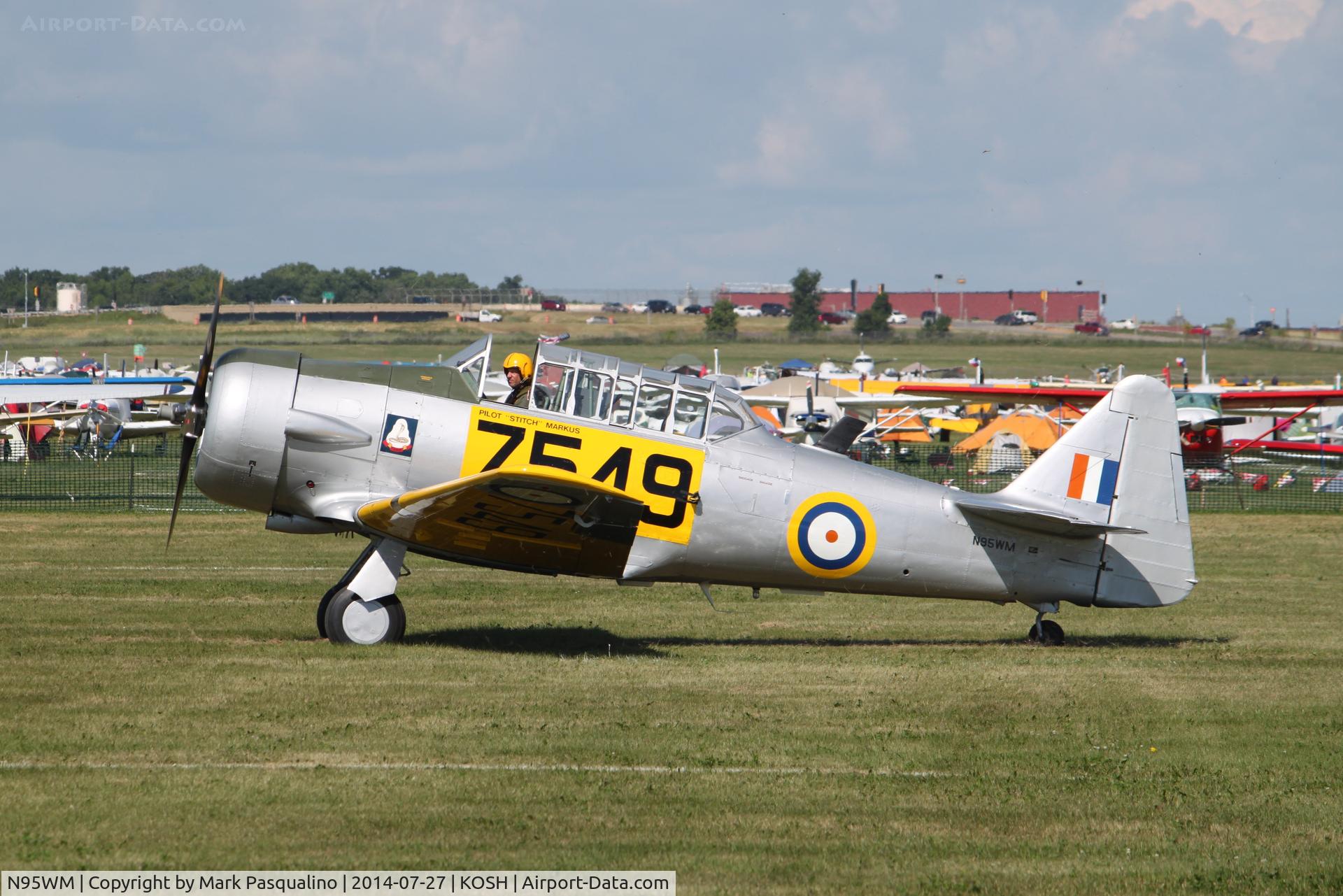 N95WM, 1943 North American AT-6D Texan C/N 8815597, North American AT-6D