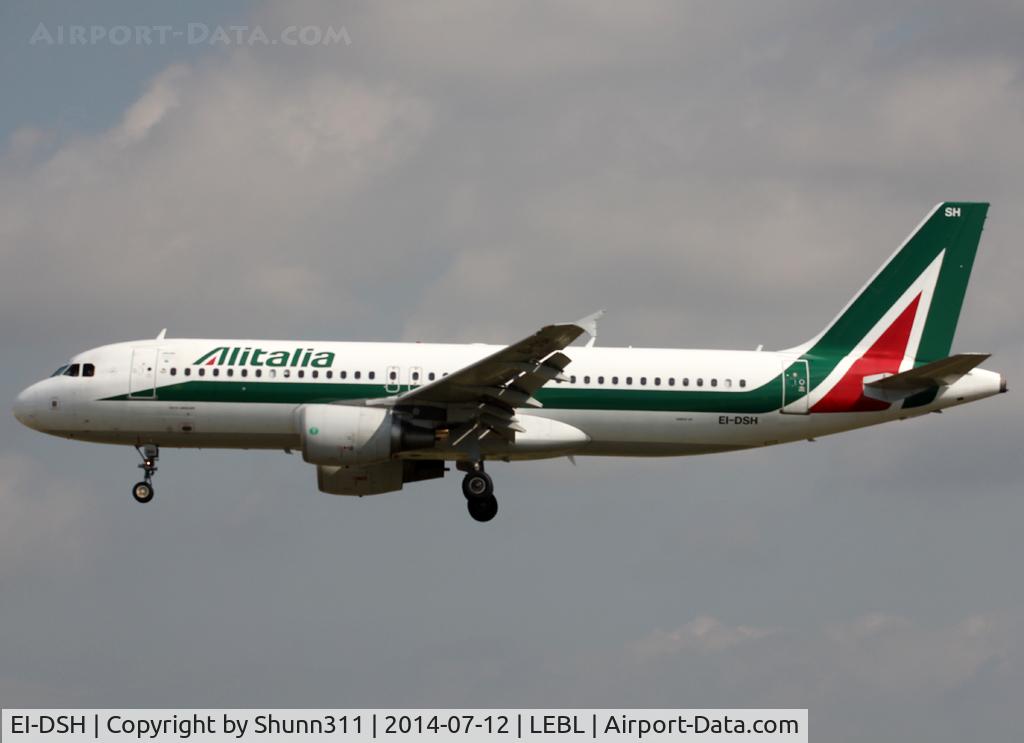 EI-DSH, 2007 Airbus A320-216 C/N 3178, Landing rwy 25R