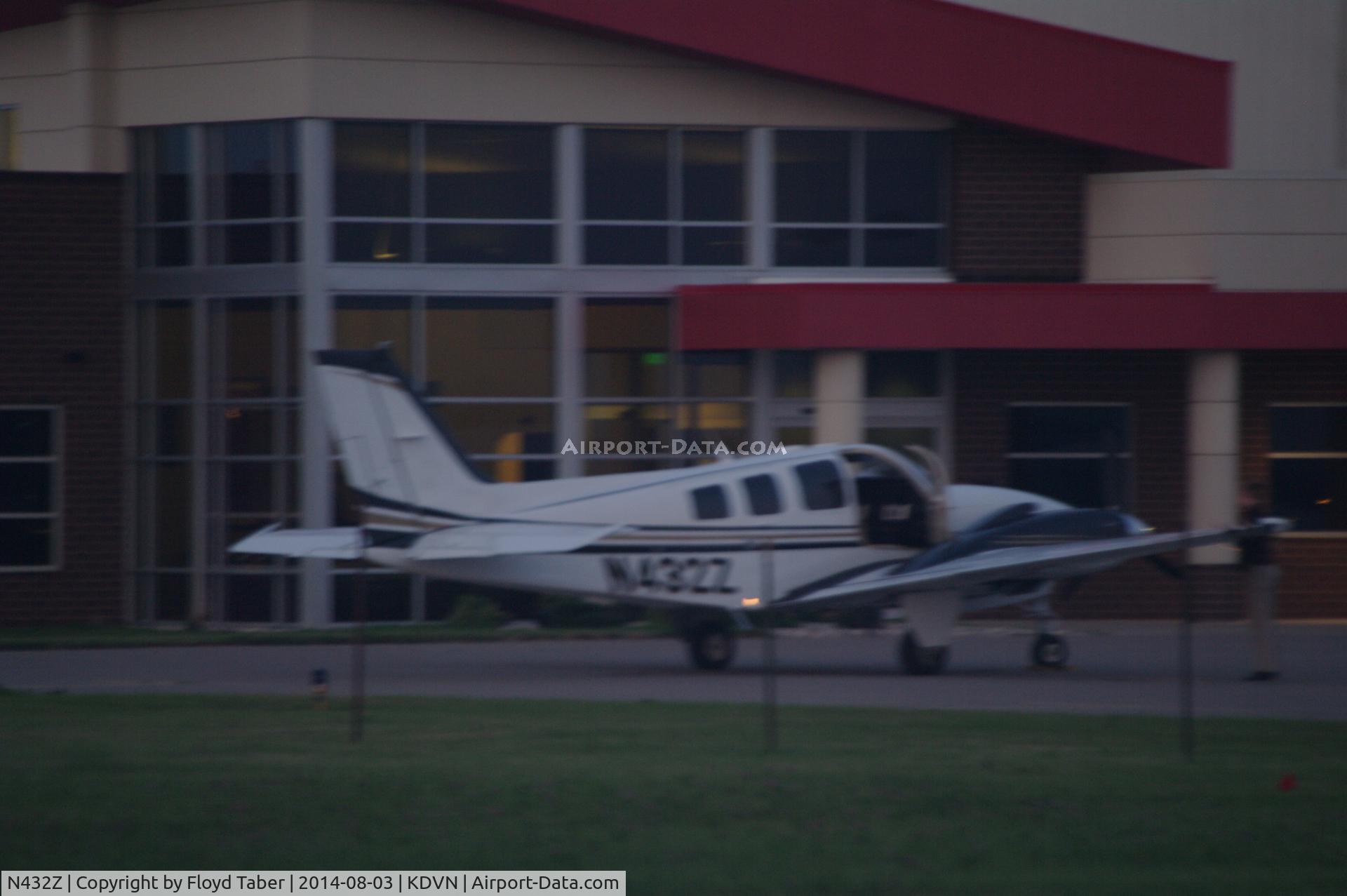 N432Z, Hawker Beechcraft Corp G58 Baron C/N TH-2284, Another delivery