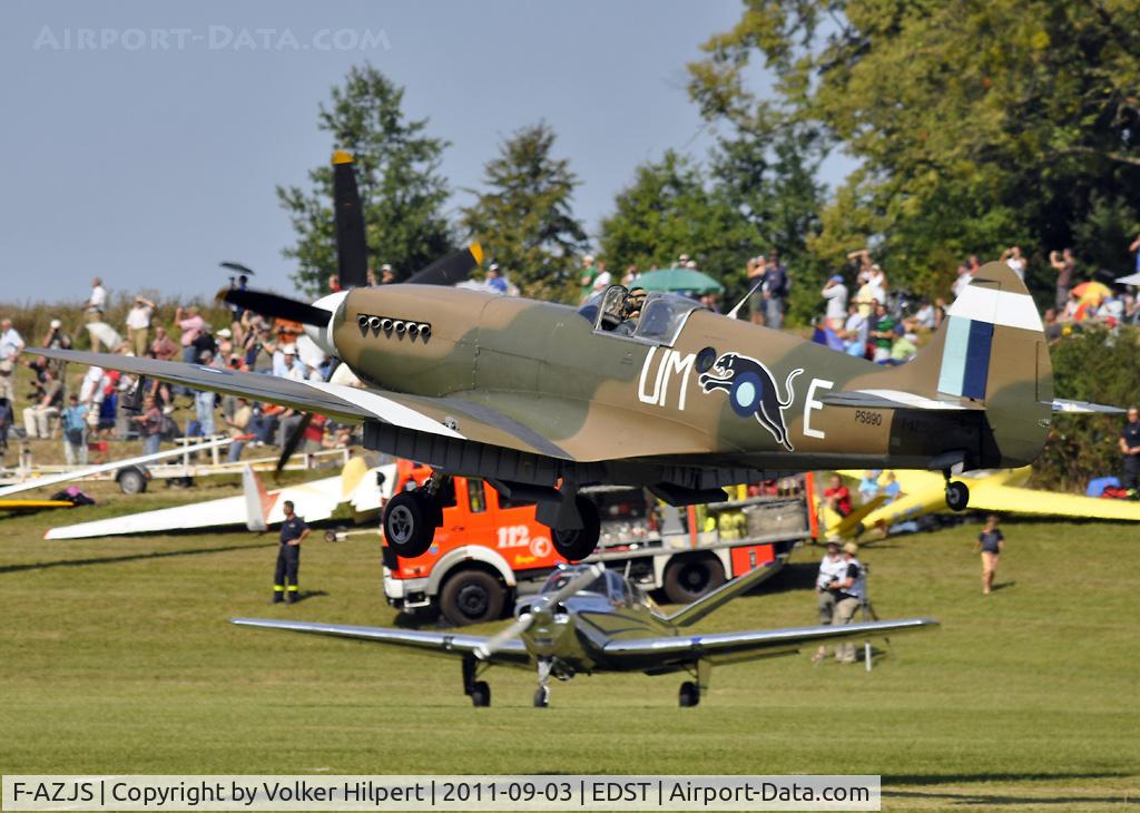 F-AZJS, 1944 Supermarine 389 Spitfire PR.XIX C/N 6S/585110, at Hahnweide