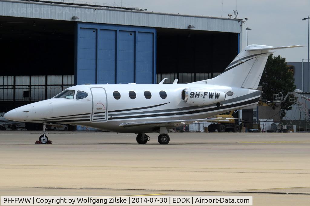 9H-FWW, 2005 Raytheon 390 Premier I C/N RB-131, visitor
