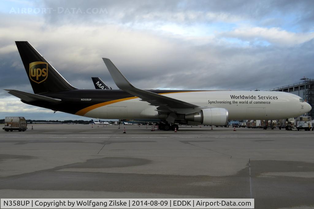 N358UP, 2013 Boeing 767-34AF/ER C/N 37864, visitor