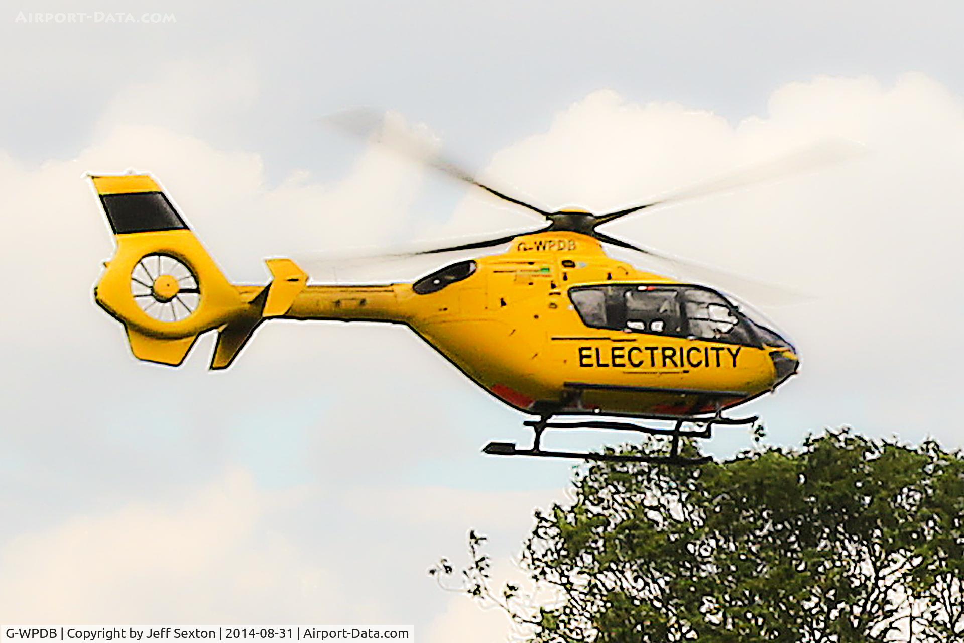 G-WPDB, 1999 Eurocopter EC-135P-1 C/N 0112, Checking power cables