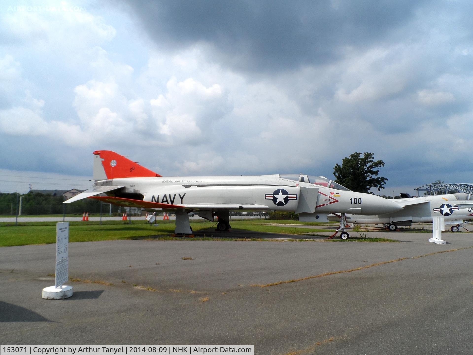 153071, McDonnell F-4J Phantom II C/N 1488, On display @ the Patuxent River Naval Air Museum