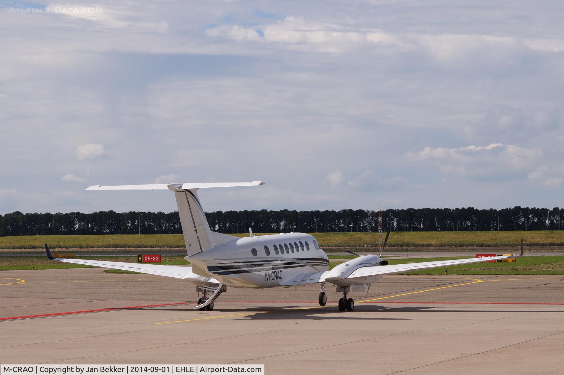 M-CRAO, 2007 Raytheon Aircraft Company B300 C/N FL-515, Lelystad Airport
