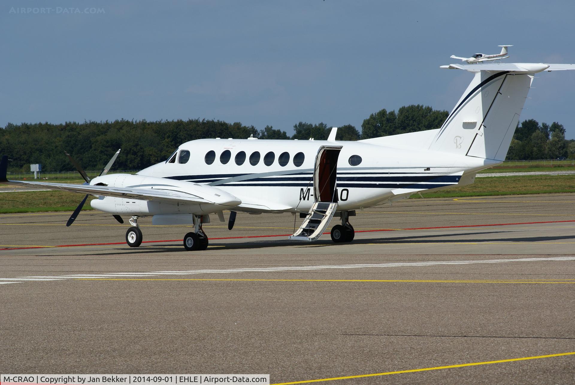 M-CRAO, 2007 Raytheon Aircraft Company B300 C/N FL-515, Lelystad Airport