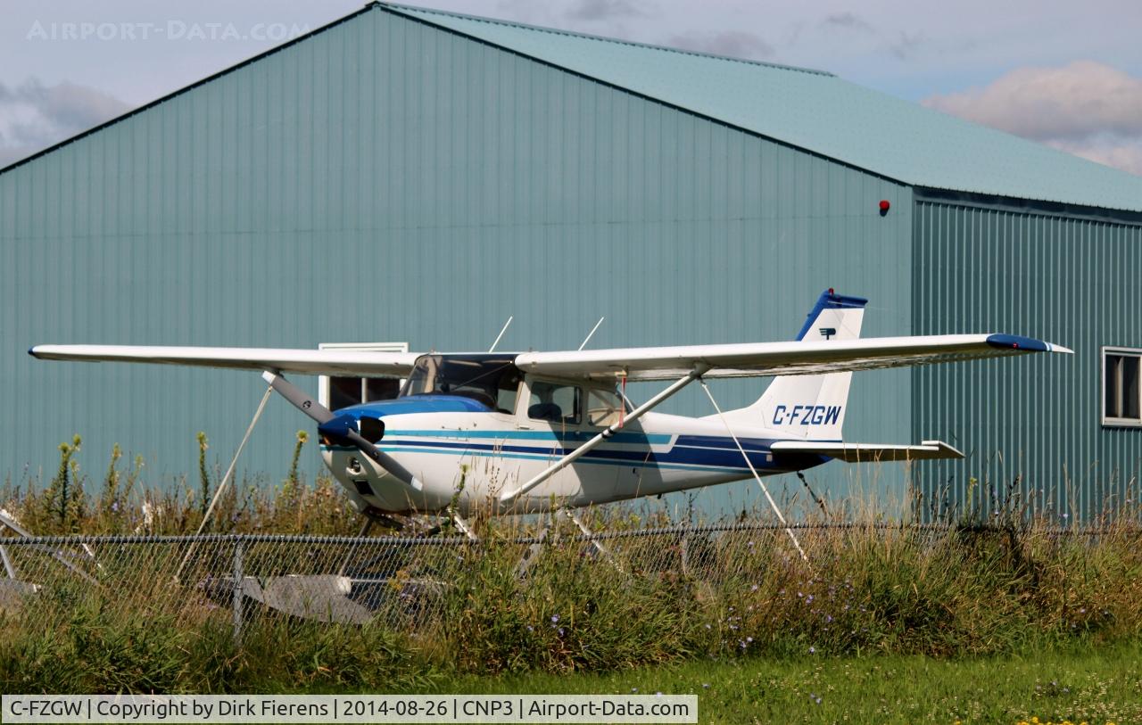 C-FZGW, 1970 Cessna 172L C/N 17259411, Parked at the airport.
