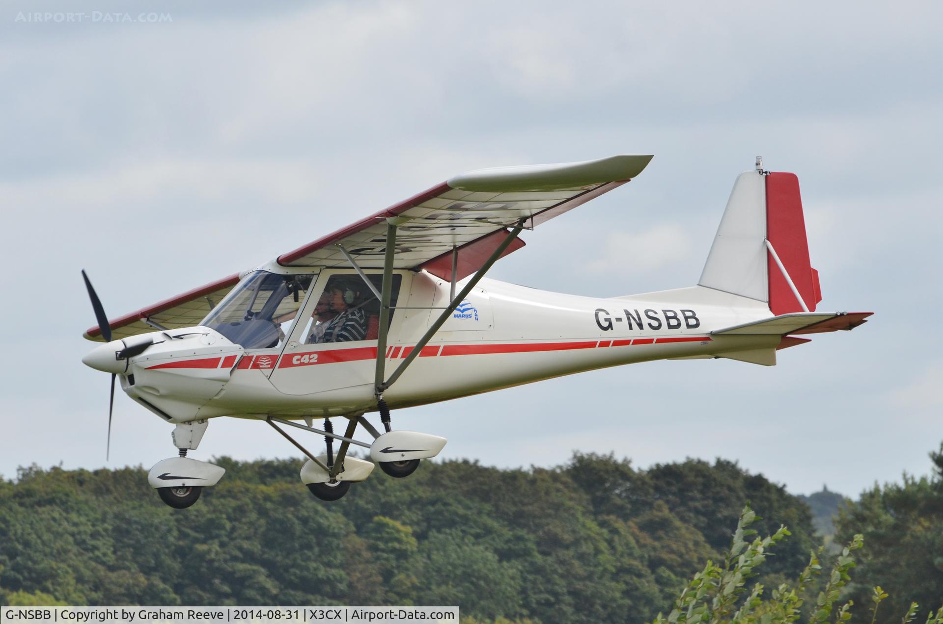 G-NSBB, 2004 Comco Ikarus C42 FB100 VLA C/N PFA 322-14162, About to land at Northrepps.