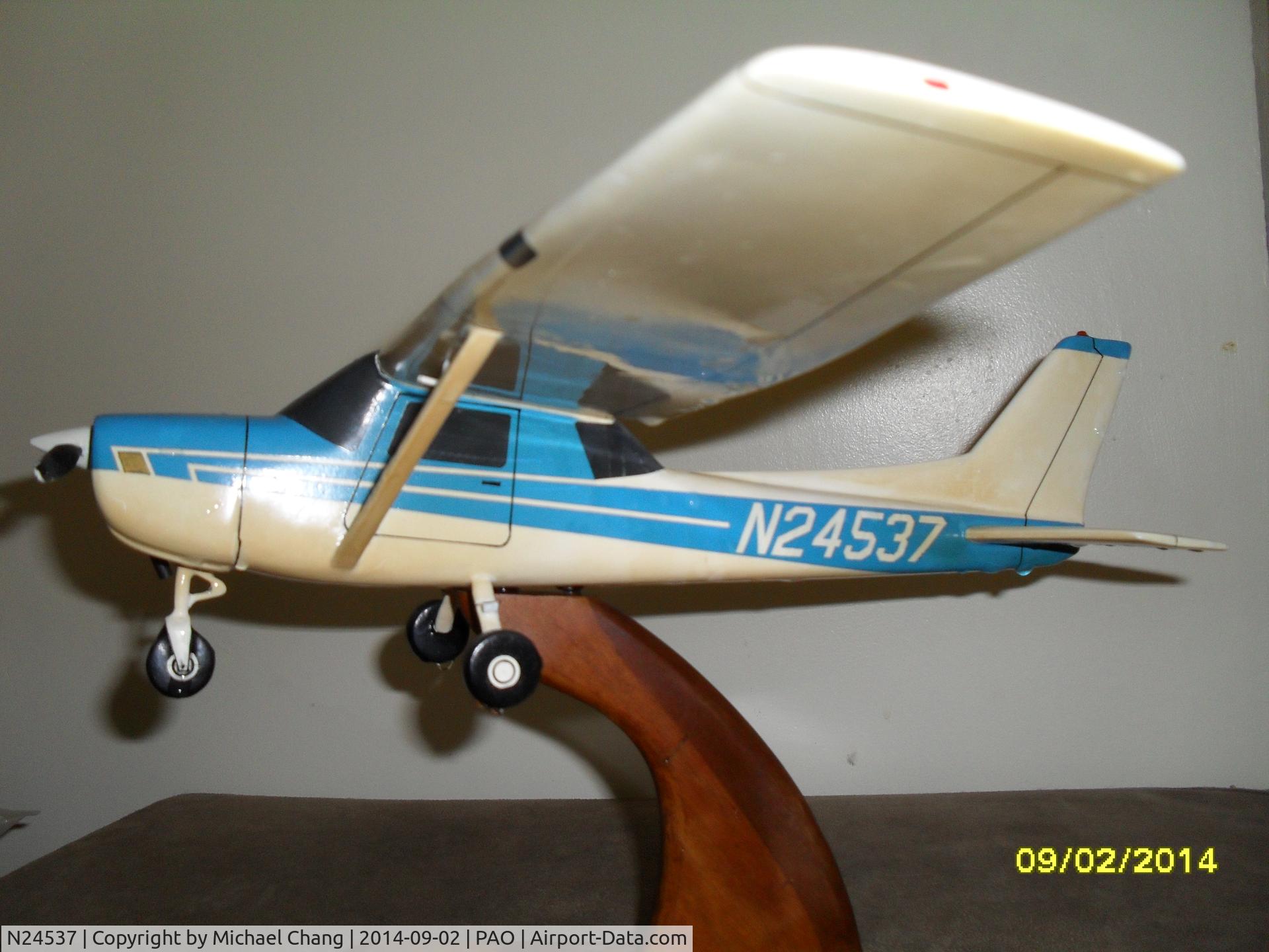N24537, 1977 Cessna 152 C/N 15280317, My first Solo airplane