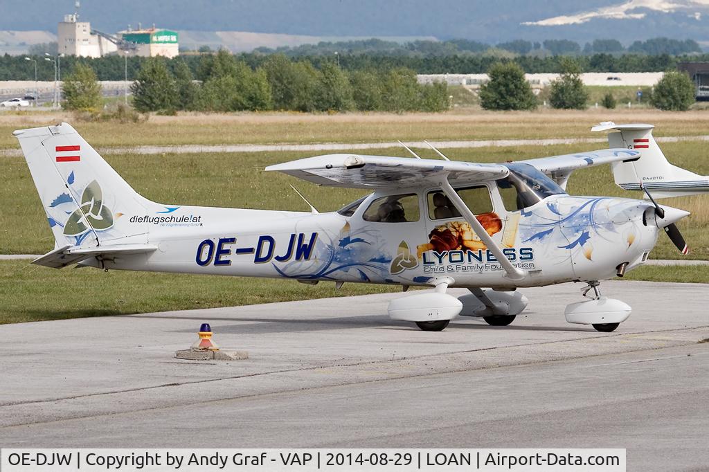 OE-DJW, 2007 Cessna 172R C/N 17281517, Cessna 172