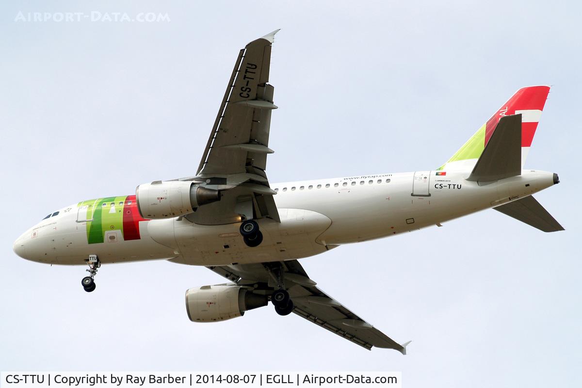CS-TTU, 2002 Airbus A319-112 C/N 1668, Airbus A319-112 [1668] (TAP Portugal) Home~G 07/08/2014. On approach 27R.