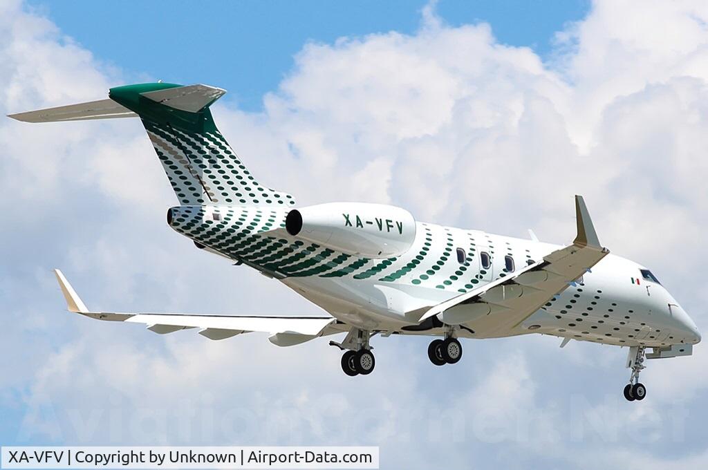 XA-VFV, Bombardier Challenger 300 (BD-100-1A10) C/N 20427, Somewhere
