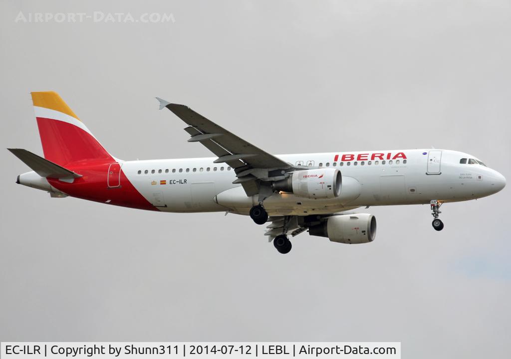 EC-ILR, 2002 Airbus A320-214 C/N 1793, Landing rwy 07R in new c/s