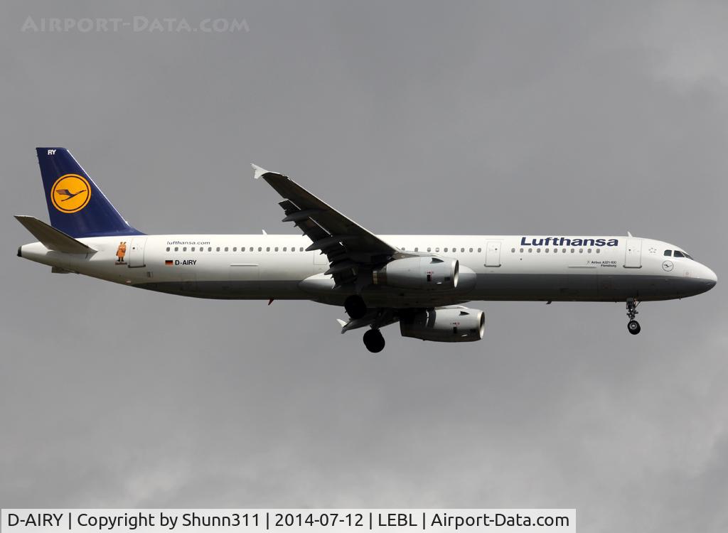 D-AIRY, 1998 Airbus A321-131 C/N 0901, Landing rwy 07R