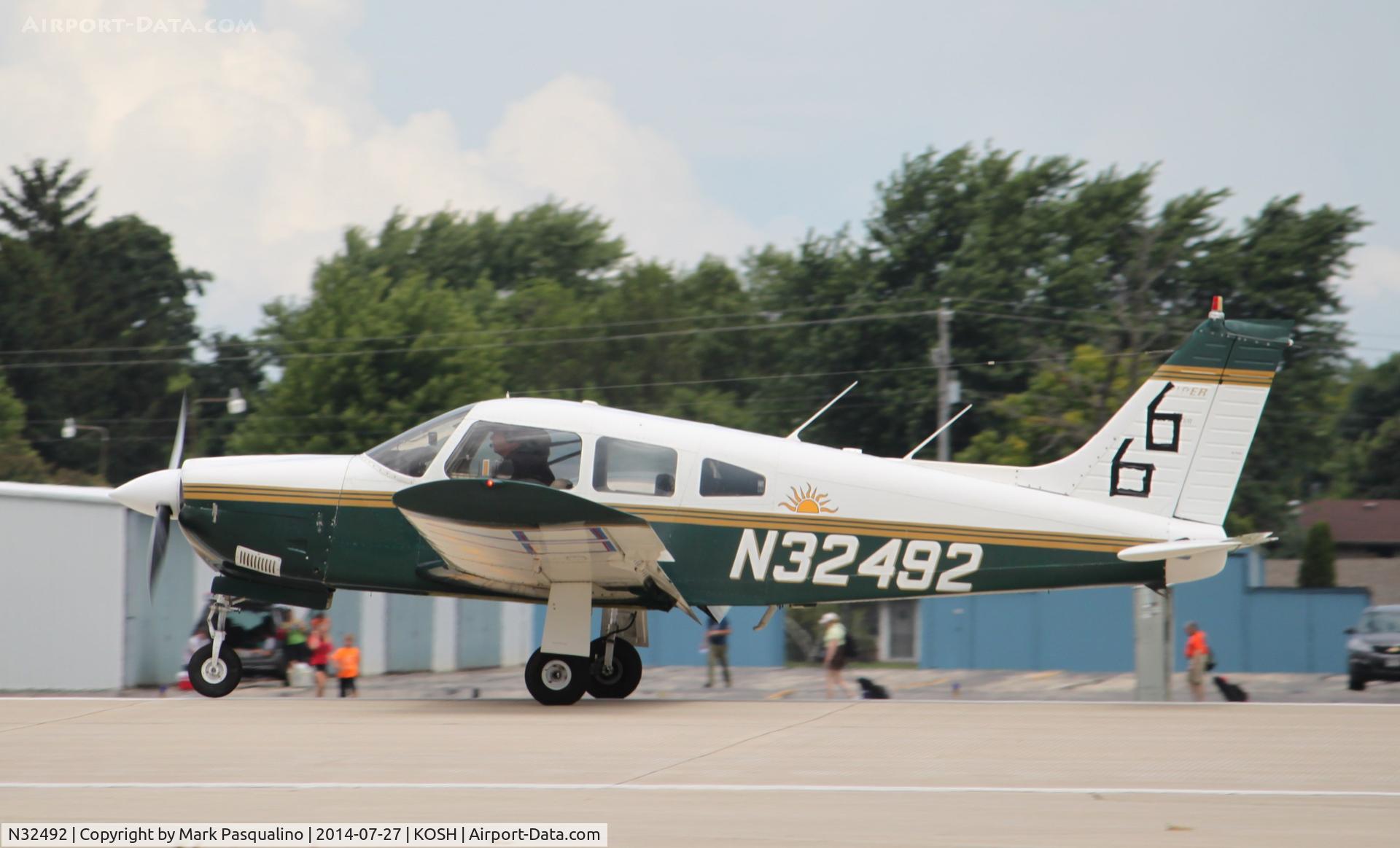 N32492, 1974 Piper PA-28R-200 Arrow II C/N 28R-7535063, Piper PA-28R-200