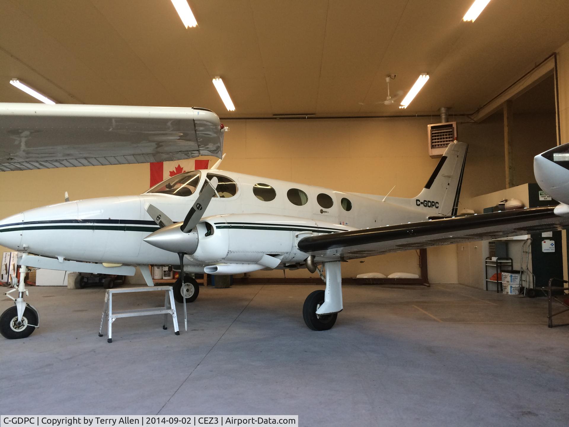 C-GDPC, Cessna 340A C/N 340A0342, Recently purchased by Speedy Collision