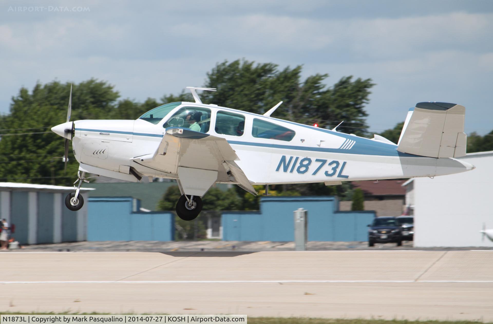 N1873L, 1976 Beech V35B Bonanza C/N D-9892, Beech V35B