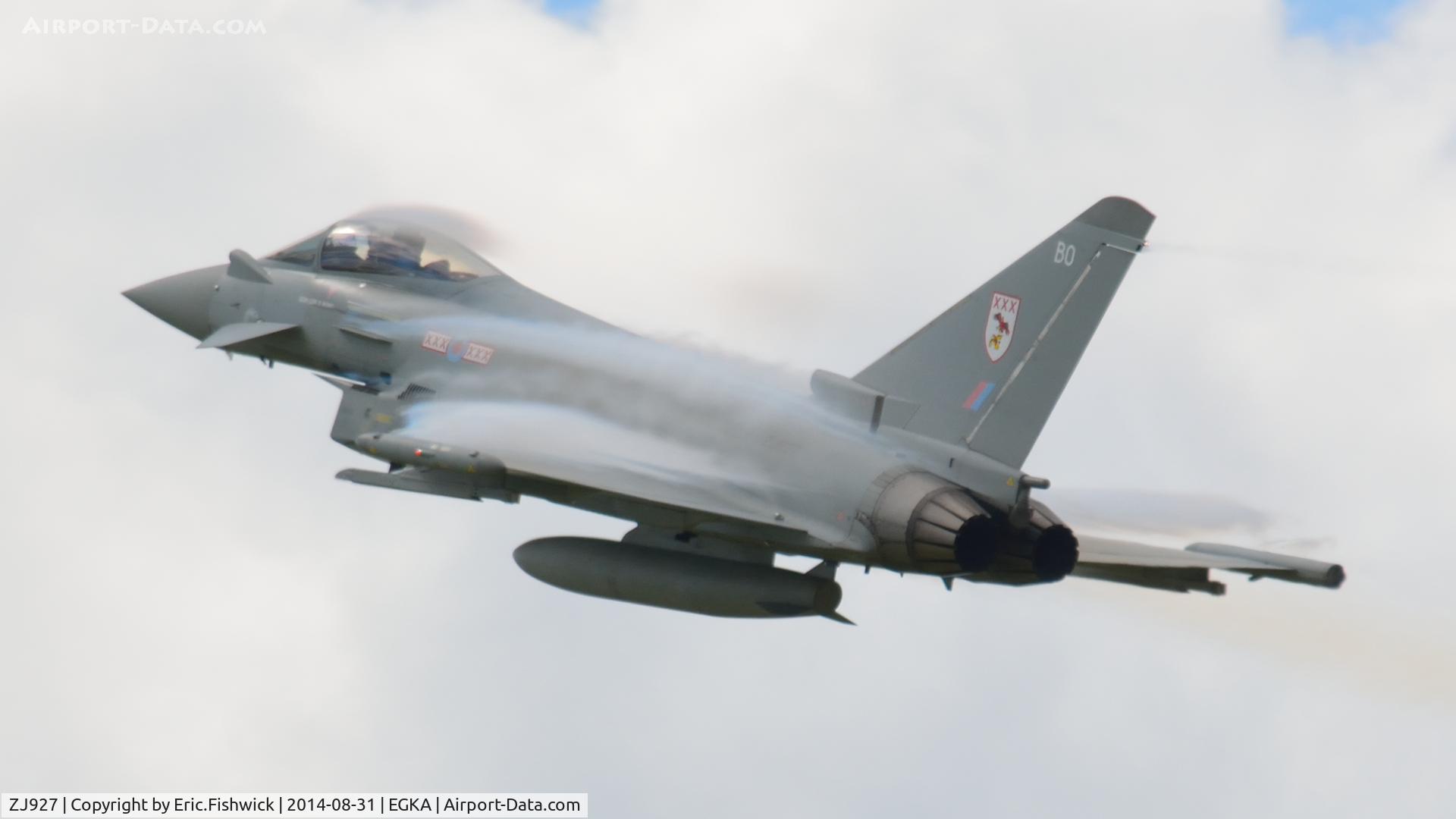 ZJ927, 2006 Eurofighter EF-2000 Typhoon FGR4 C/N 0089/BS018, 41. ZJ927 in display mode at the superb 25th Anniversary RAFA Shoreham Airshow.