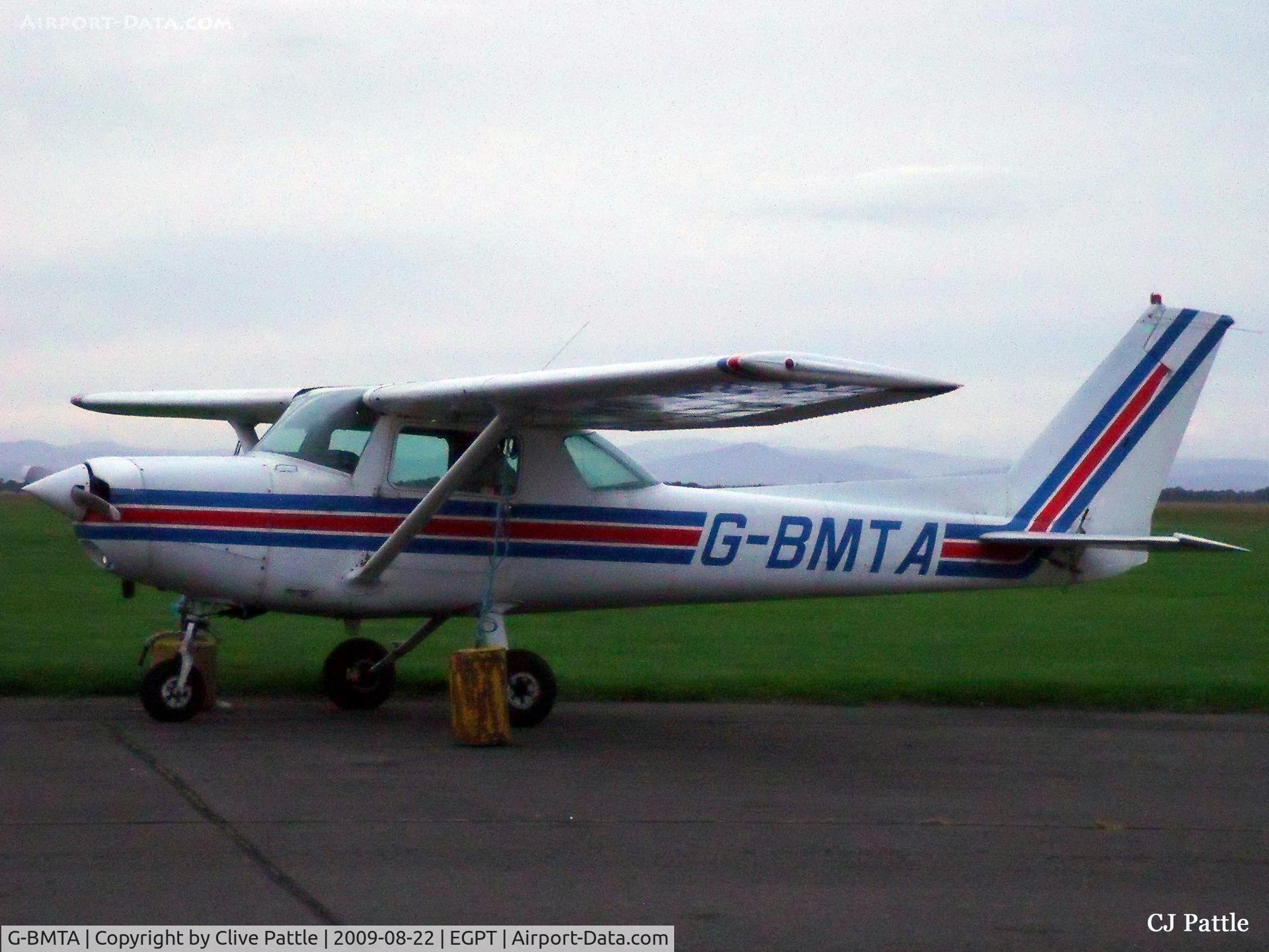 G-BMTA, 1979 Cessna 152 C/N 152-82864, Parked up at Perth EGPT