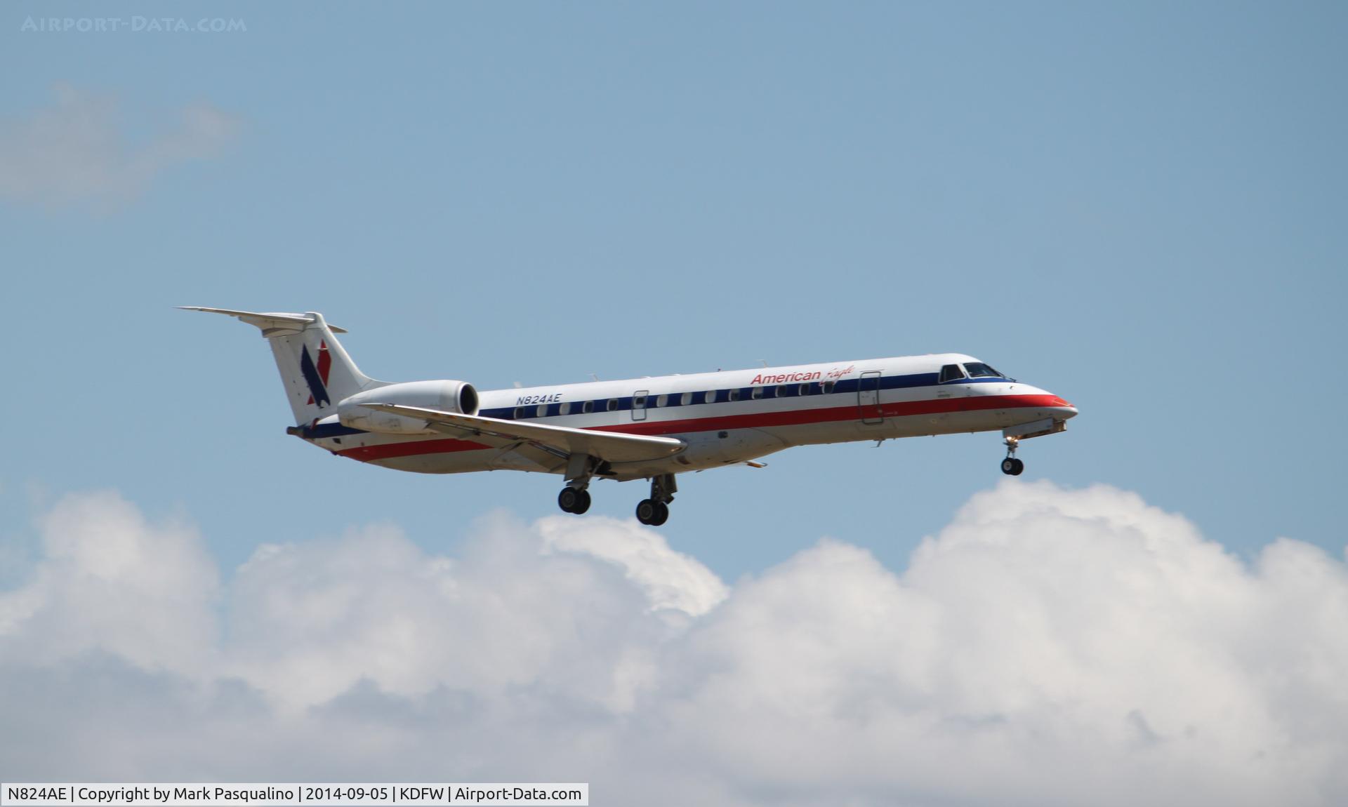 N824AE, 2002 Embraer ERJ-140LR (EMB-135KL) C/N 145584, EMB-135KL