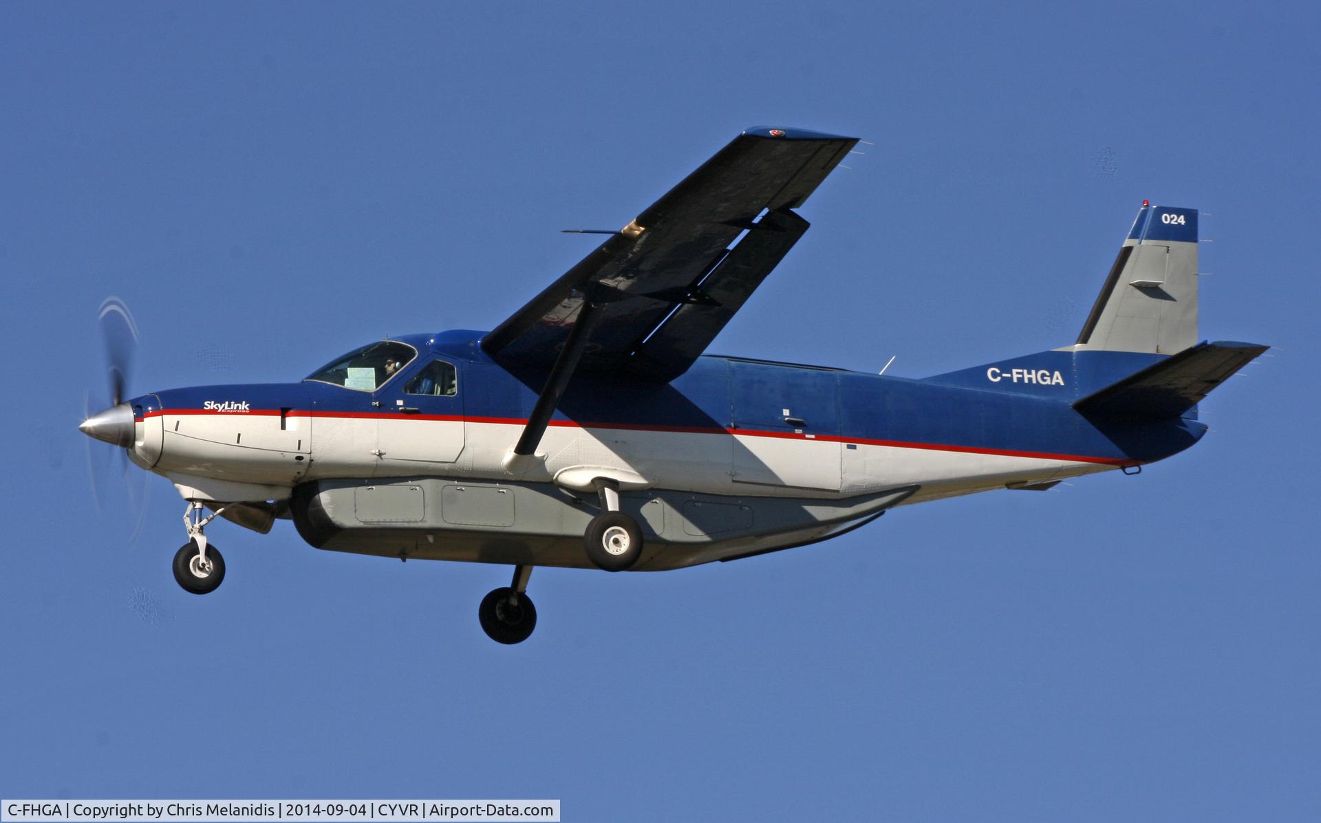 C-FHGA, 1988 Cessna 208B Super Cargomaster C/N 208B0047, On final to 26R