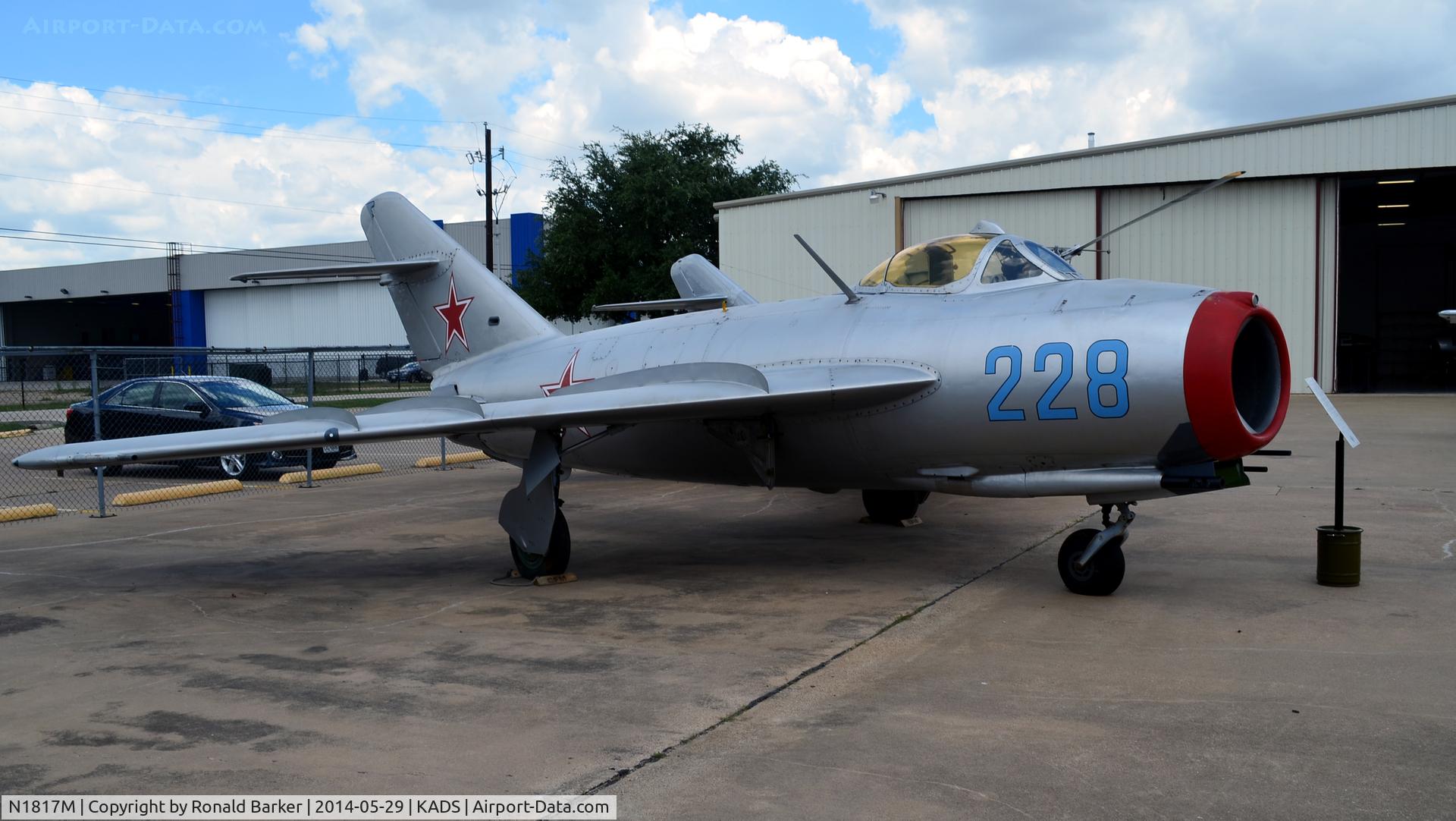 N1817M, PZL-Mielec Lim-5 (MiG-17F) C/N 1C1228, Cavanaugh Flight Museum Addison, TX
